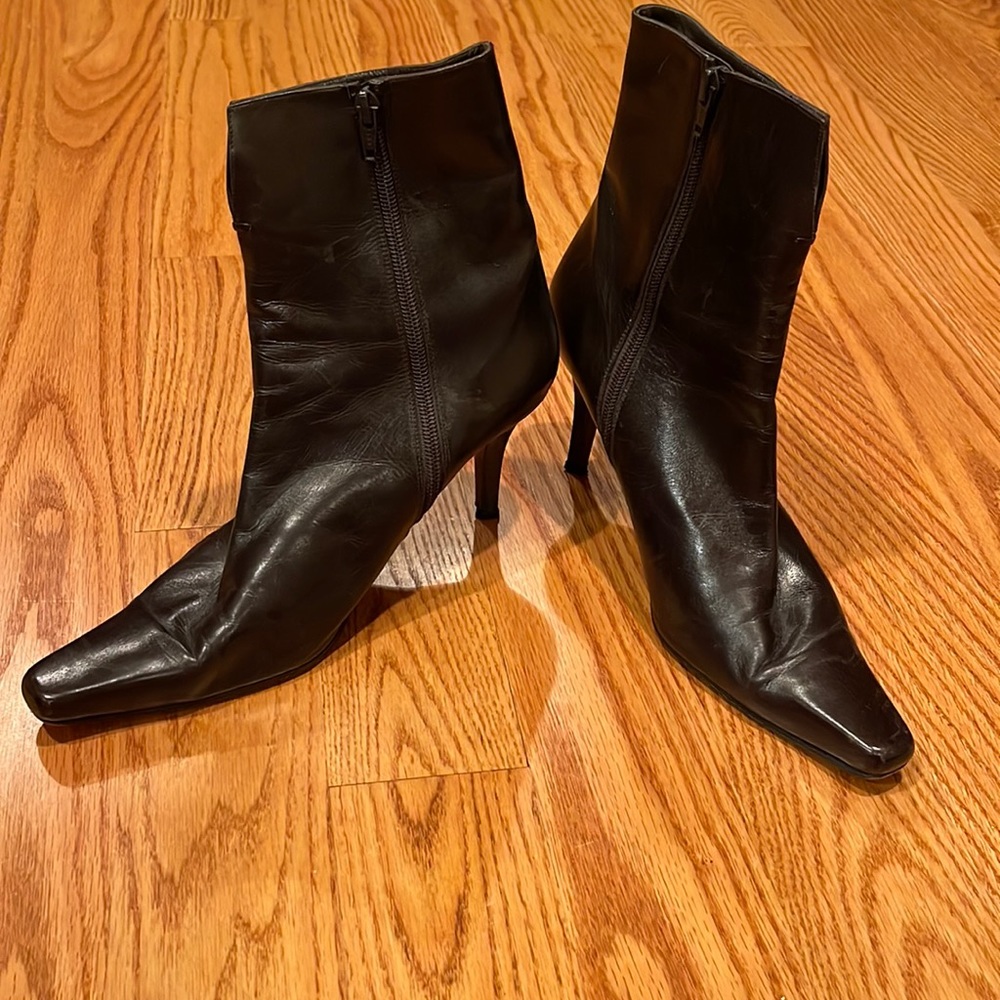 Stuart Weitzman Brown Heeled Booties